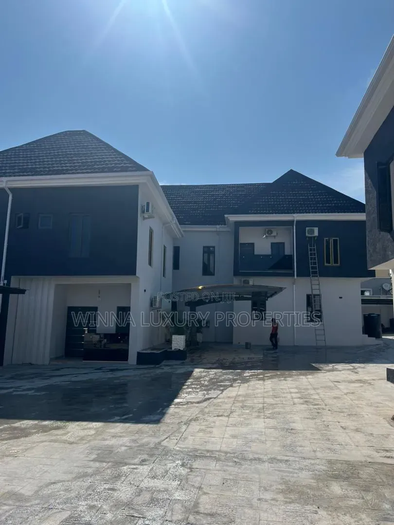 5bdrm Townhouse/Terrace in Gwarinpa for sale in Gwarinpa
