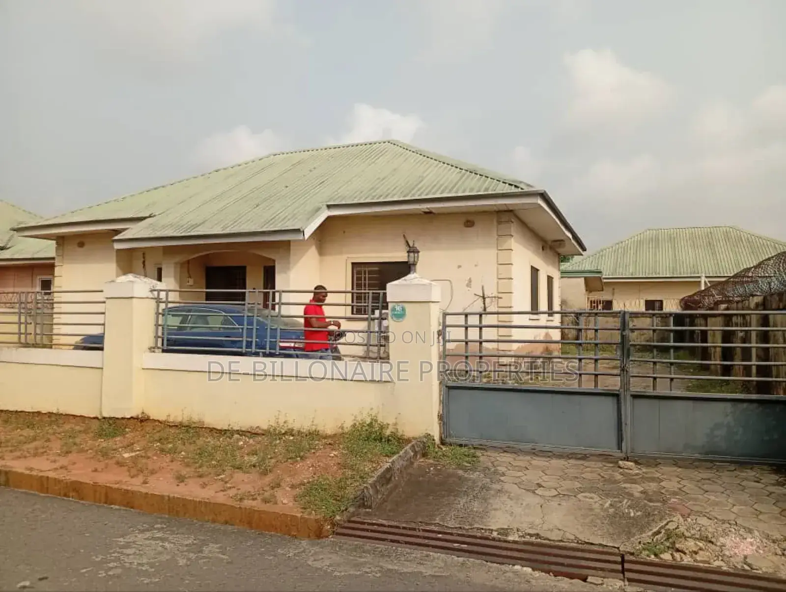 3bdrm Bungalow in Graceland Estate for sale in Owerri