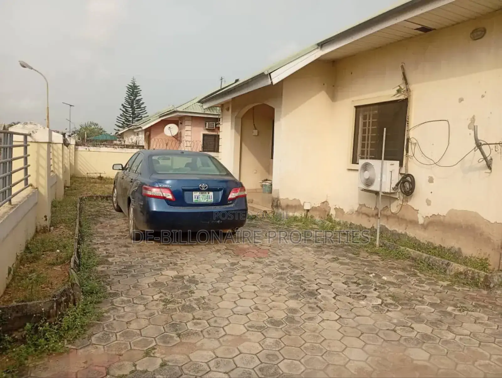 3bdrm Bungalow in Graceland Estate for sale in Owerri