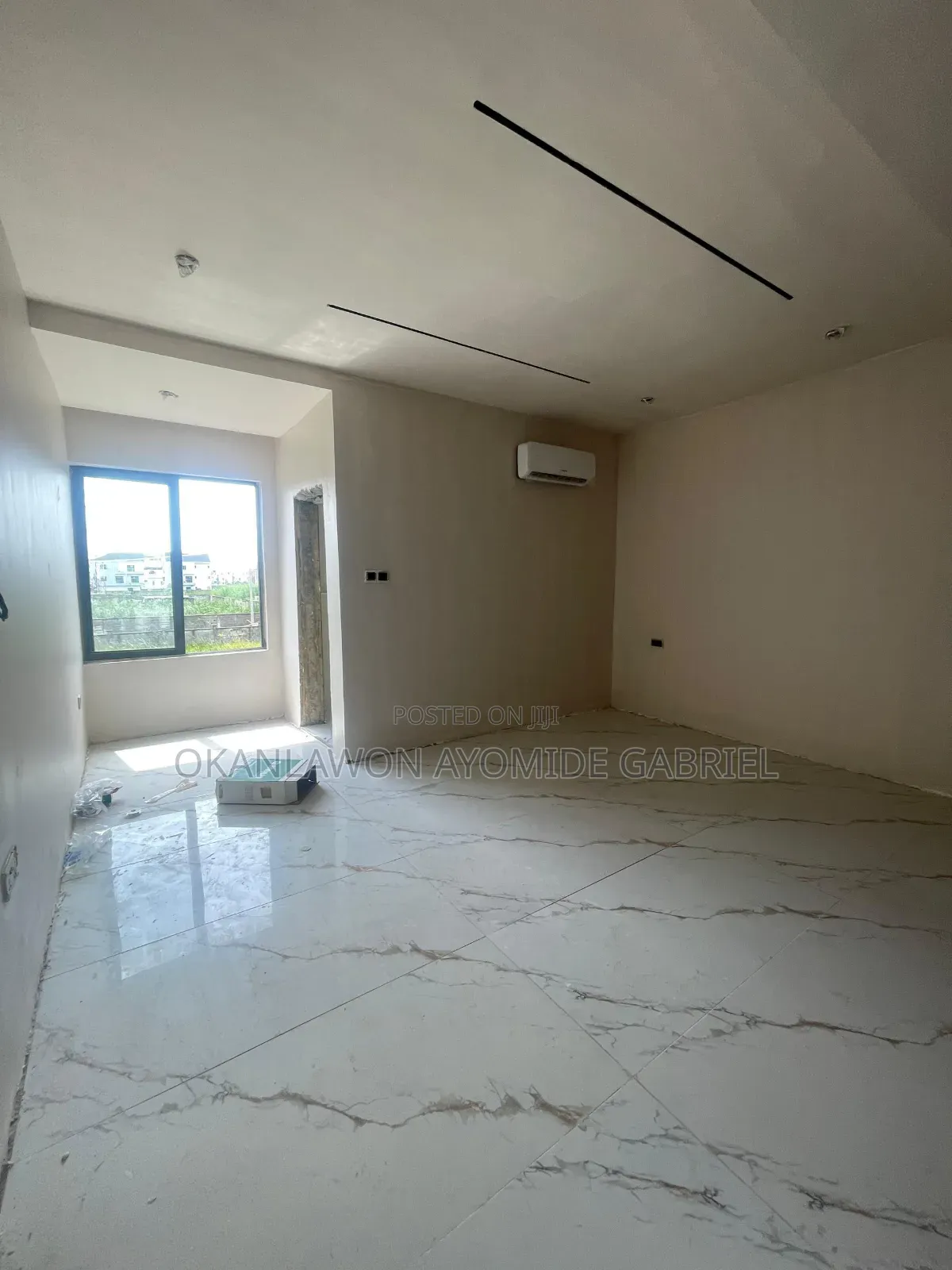 5bdrm Duplex in Ikate for sale in Ikate