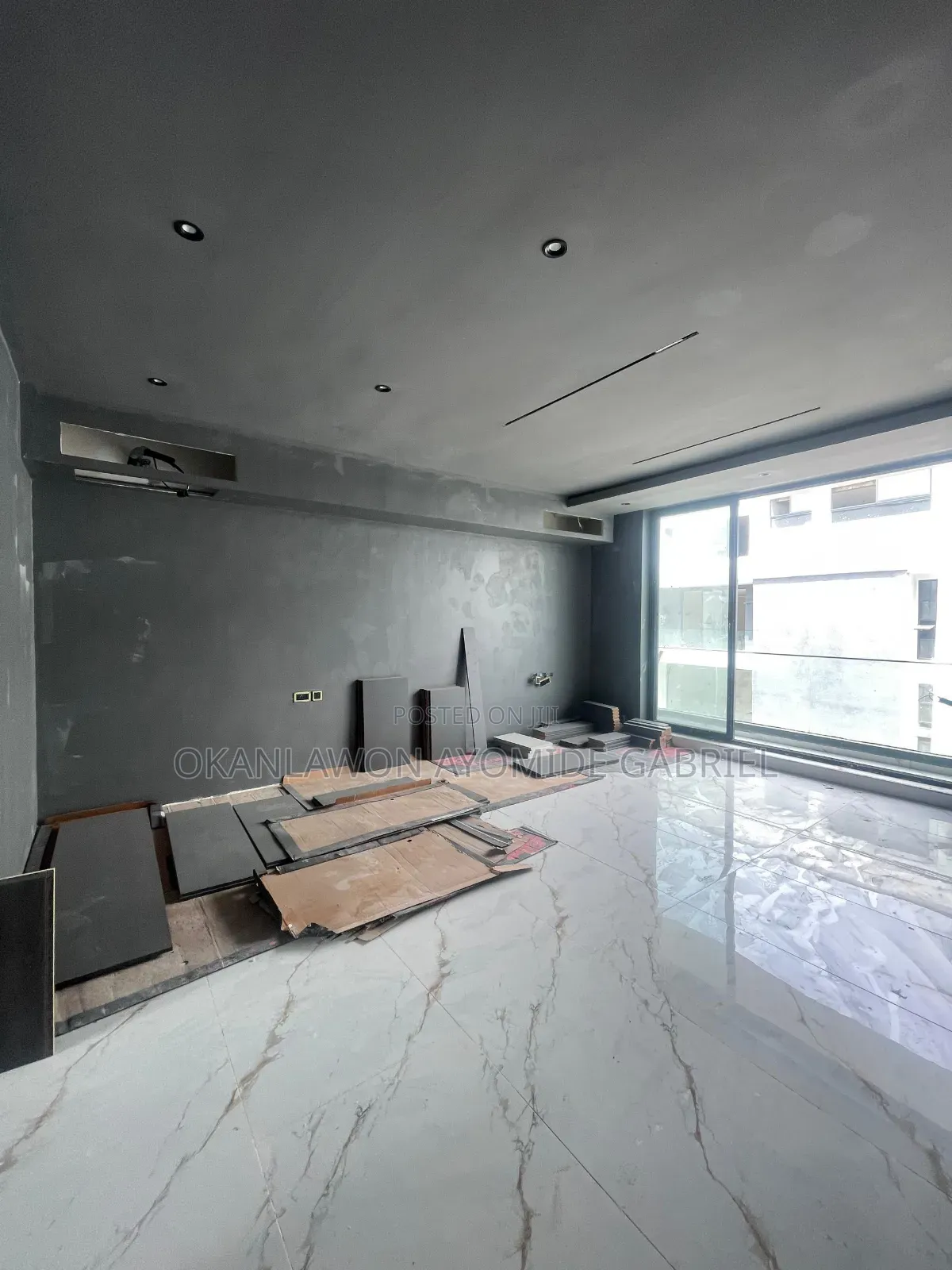 5bdrm Duplex in Ikate for sale in Ikate