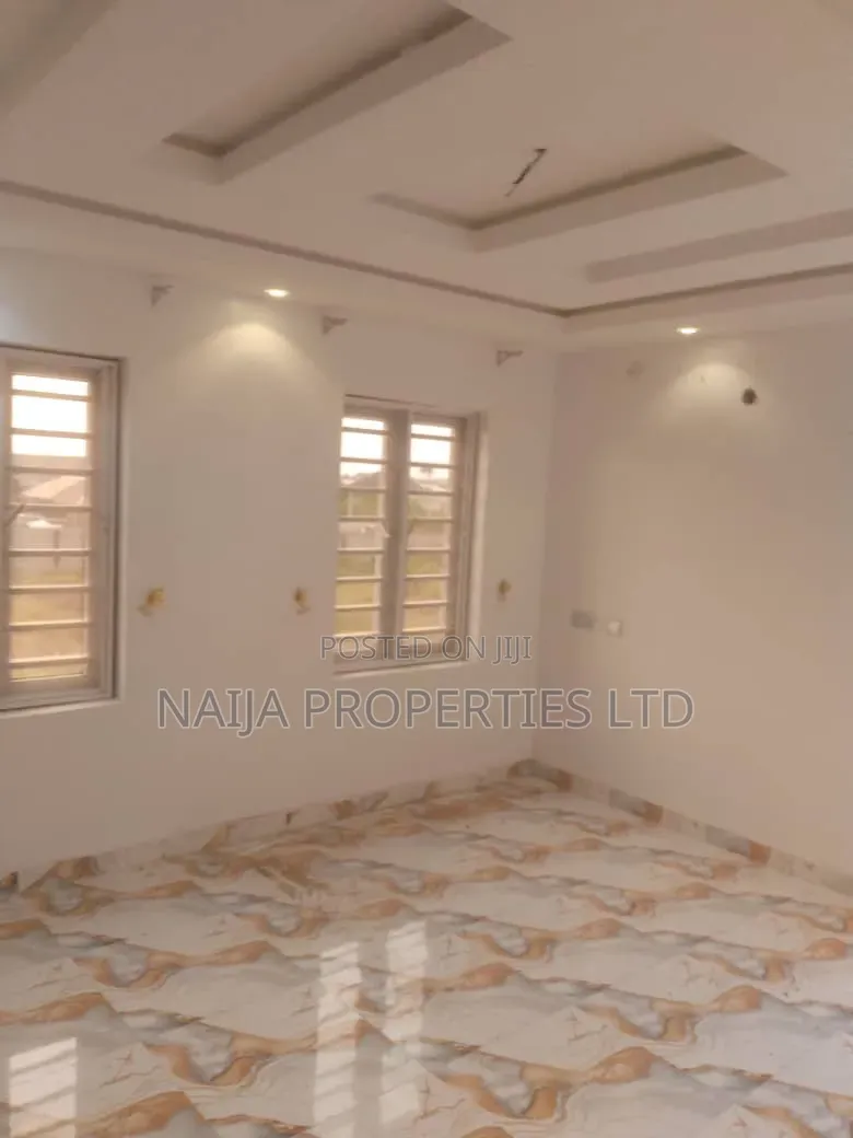 4bdrm Duplex in Oribanwa, Awoyaya for rent in Awoyaya