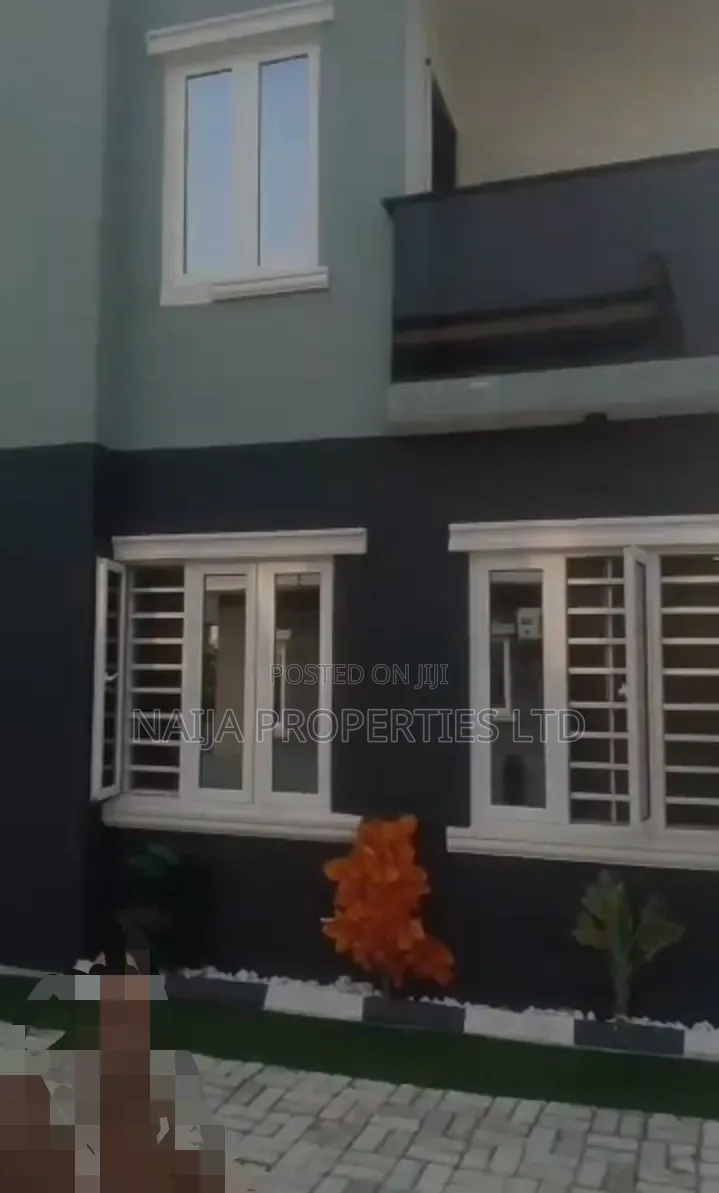 4bdrm Duplex in Oribanwa, Awoyaya for rent in Awoyaya