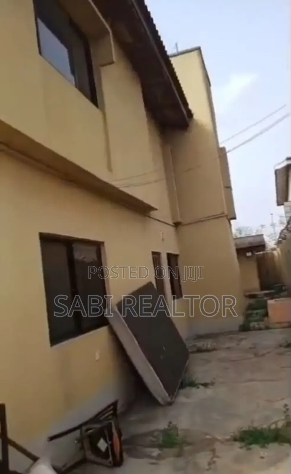 Furnished 5bdrm Duplex in Akowonjo for sale in Akowonjo