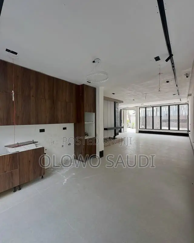 5bdrm Duplex in Ikoyi for sale in Ikoyi