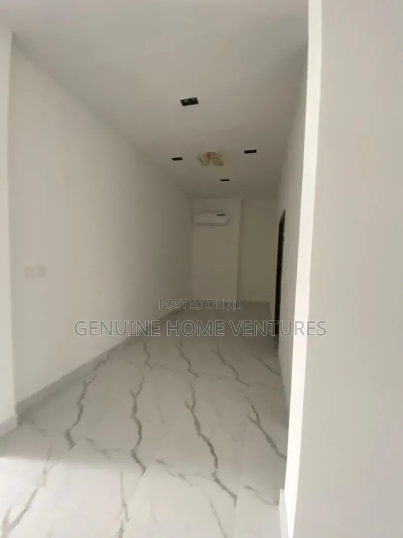 4bdrm Duplex in Opebi Ikeja for sale in Opebi