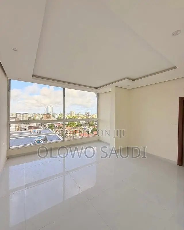 4bdrm Maisonette in Victoria Island for sale in Victoria Island