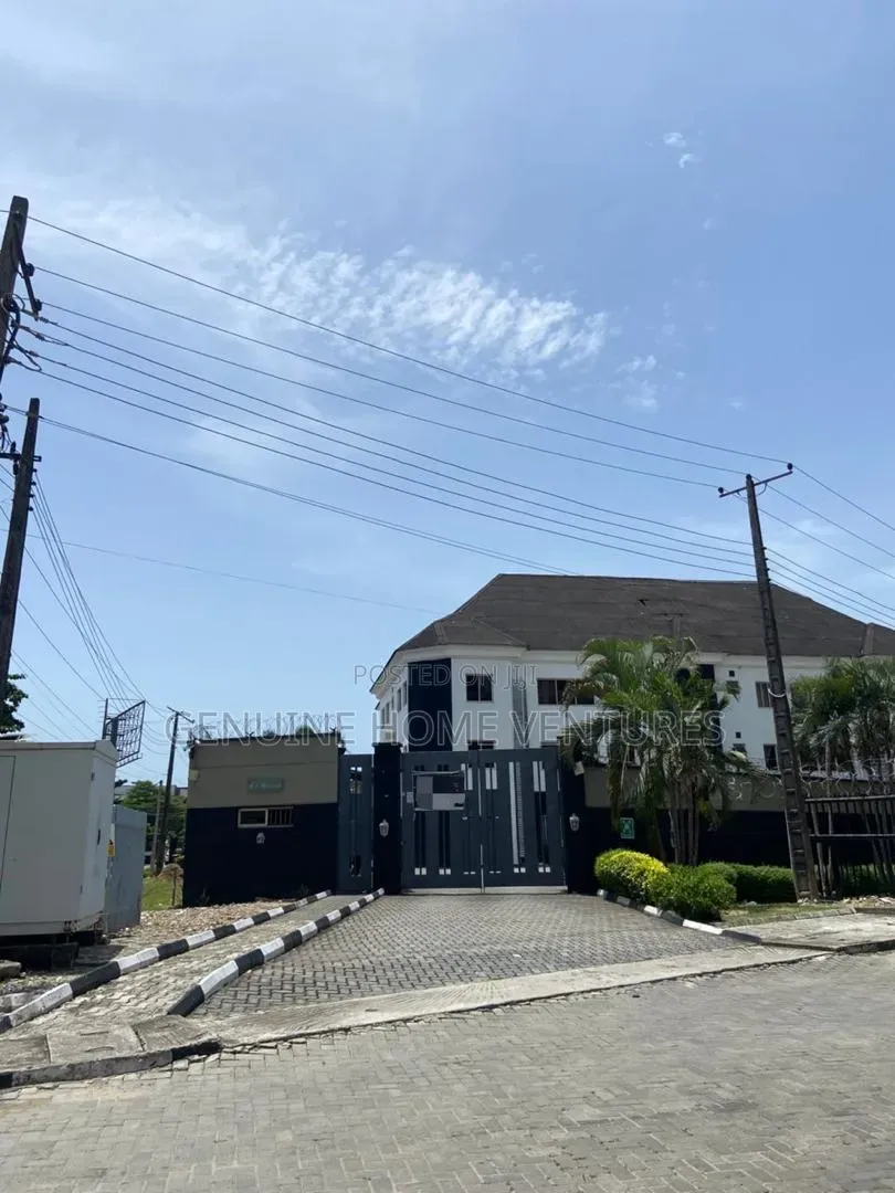 3bdrm Apartment in Lekki Phase One for rent in Lekki Phase 1