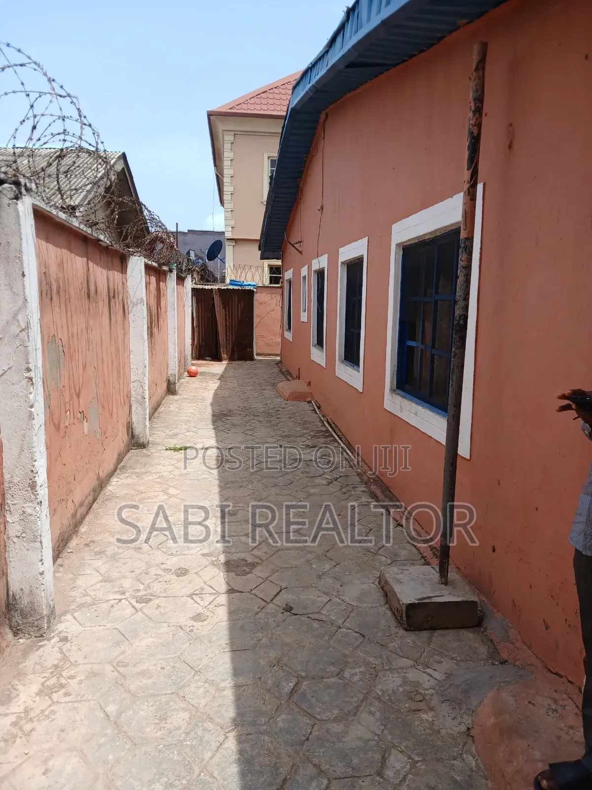 Furnished 6bdrm Duplex in Igando / Ikotun/Igando for sale in Igando / Ikotun/Igando