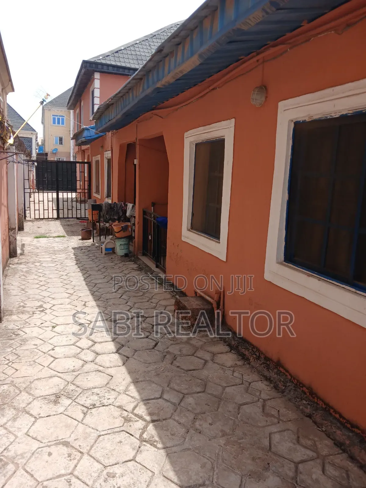 Furnished 6bdrm Duplex in Igando / Ikotun/Igando for sale in Igando / Ikotun/Igando
