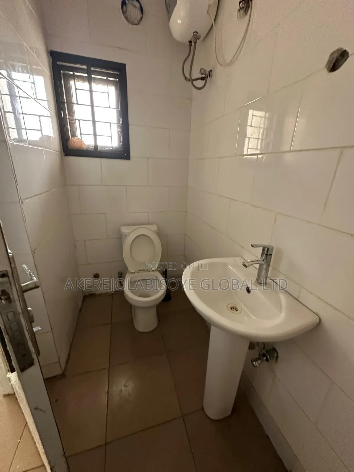 3bdrm Townhouse / Terrace in Around Godab for rent in Life Camp