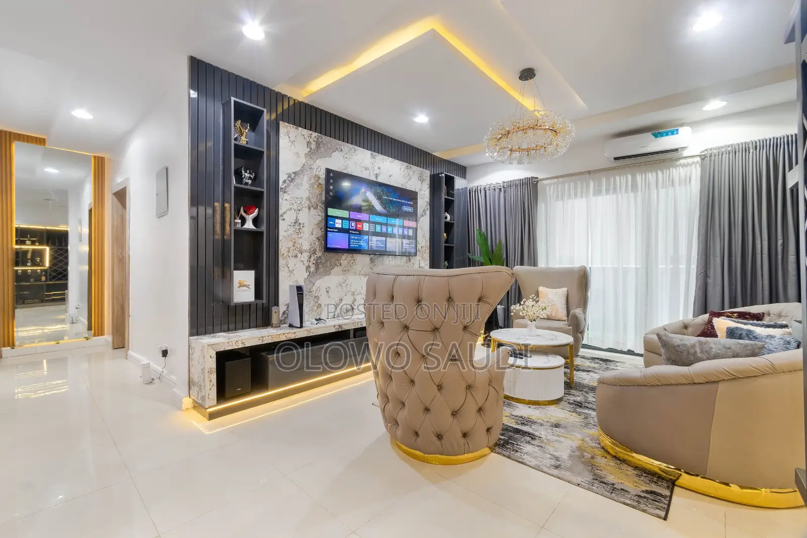 Furnished 3bdrm Apartment in Lekki Phase 1 for sale in Lekki Phase 1