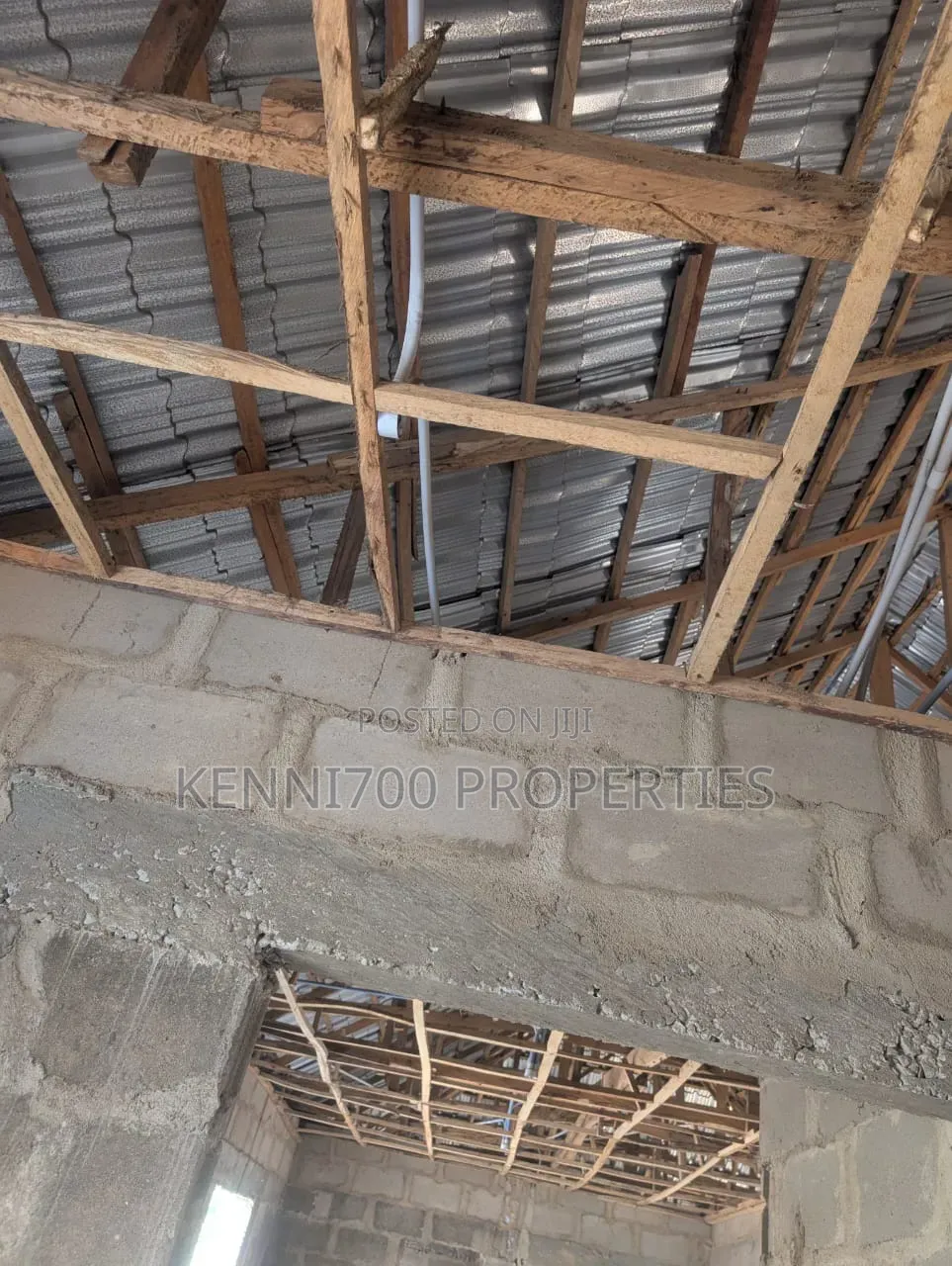 Block of 4 Flats (Carcass) for Sale in Dalemo, Alakuko in Alakuko