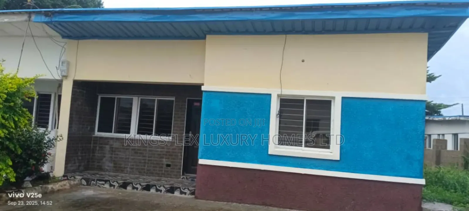 2bdrm Apartment in Family Home Estate, Aniocha North for sale in Aniocha North
