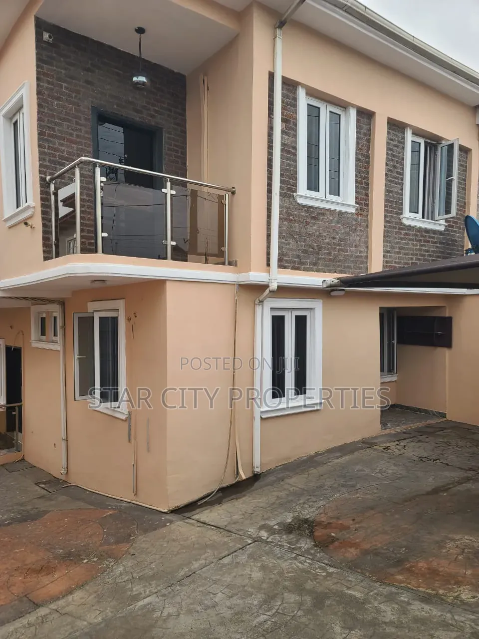 4bdrm Duplex in Magodo Ph 2, GRA Phase 2 Shangisha for rent in GRA Phase 2 Shangisha
