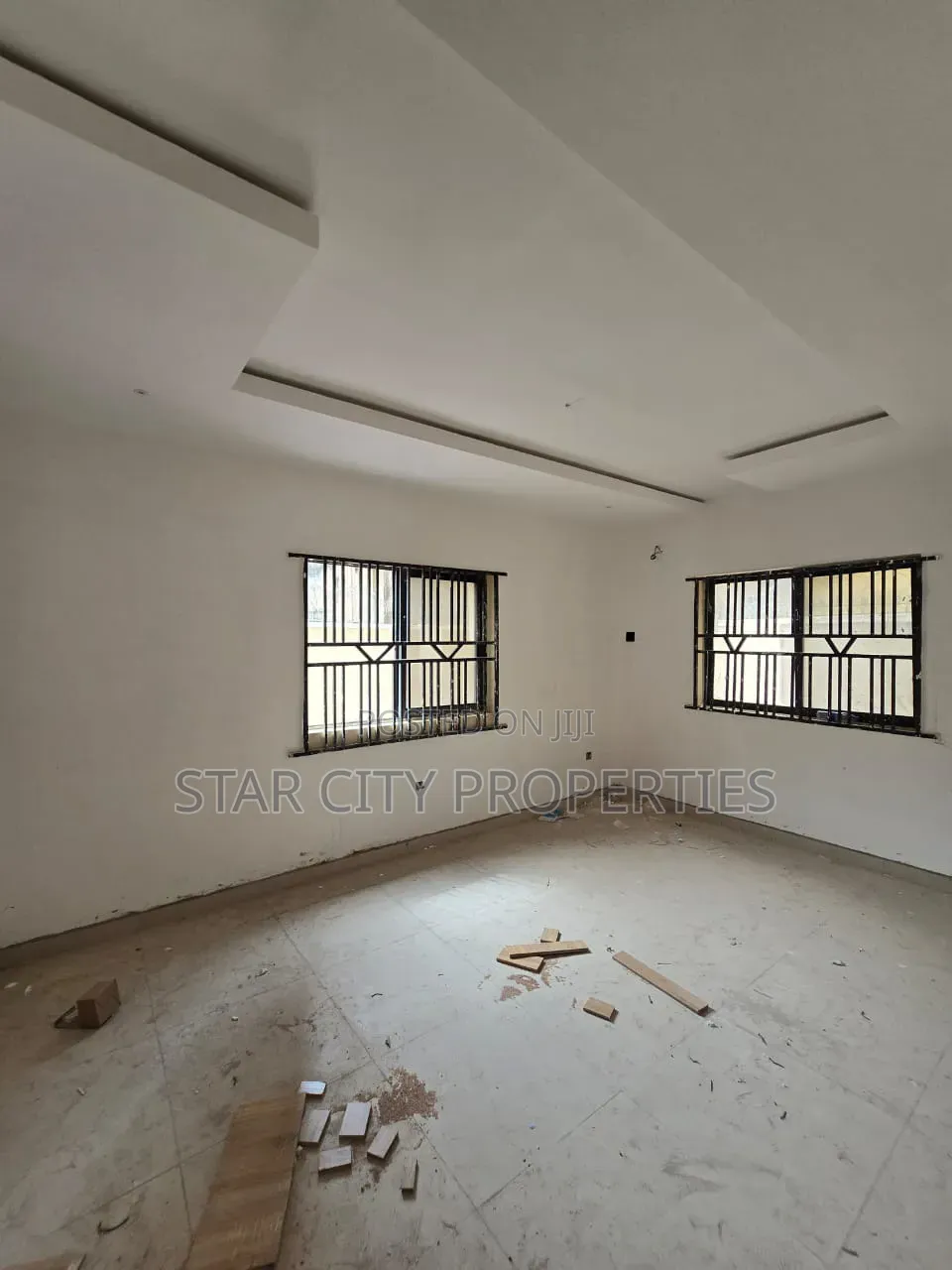 3bdrm Apartment in Omole Ph 2 Estate for rent in Omole Phase 2
