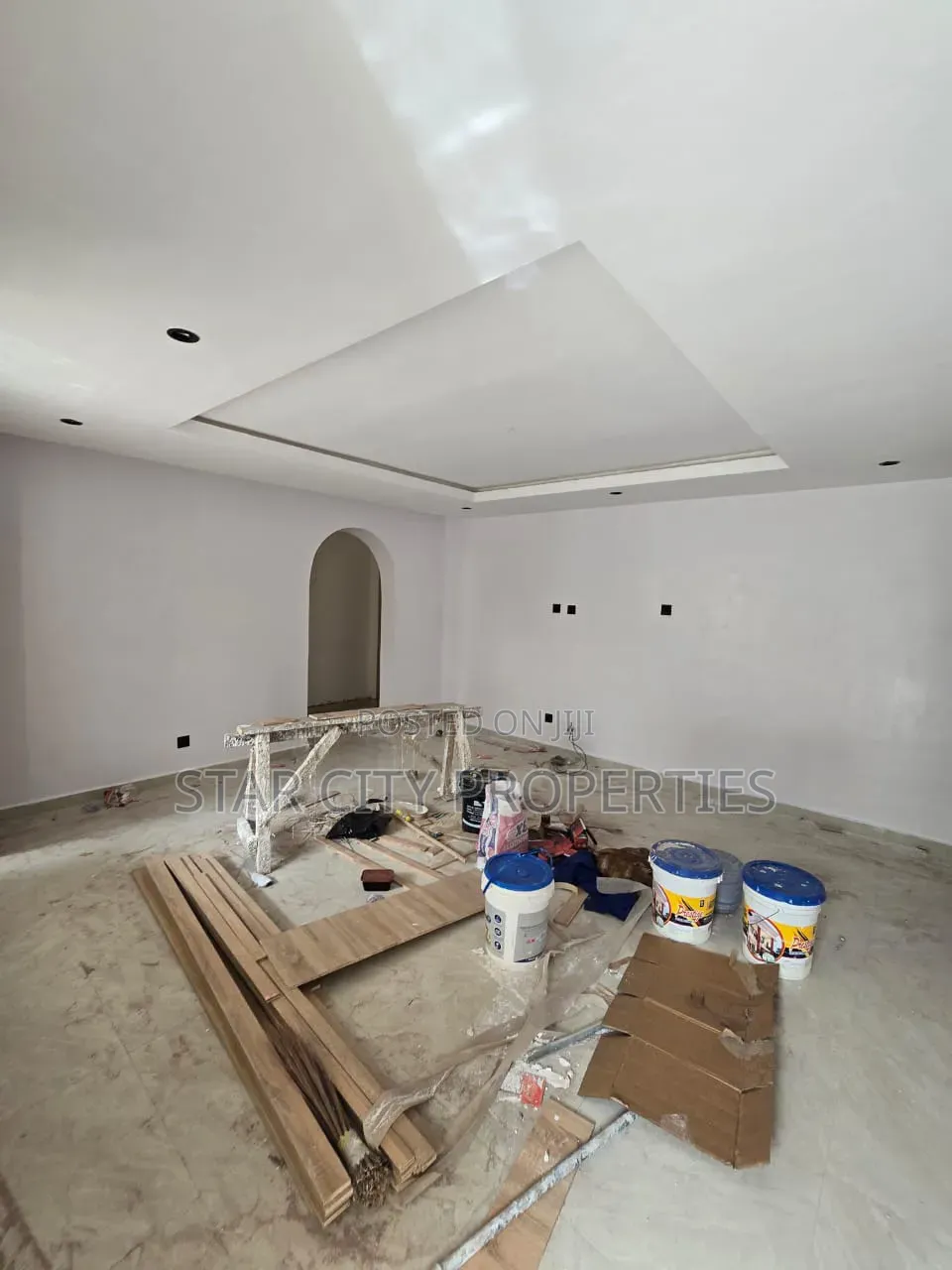 3bdrm Apartment in Omole Ph 2 Estate for rent in Omole Phase 2