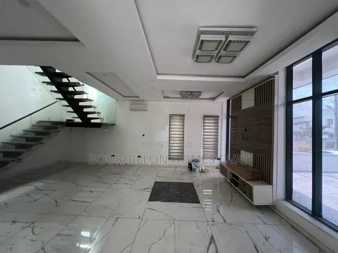 5bdrm Duplex in Orchid Lekki Lagos for rent in Ilaje / Lekki