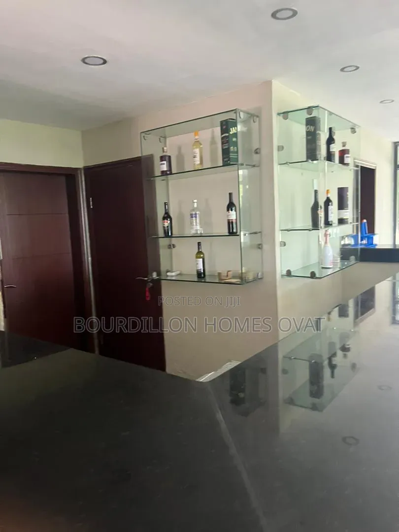 2bdrm Apartment in Lekki Phase 1 for rent in Lekki Phase 1