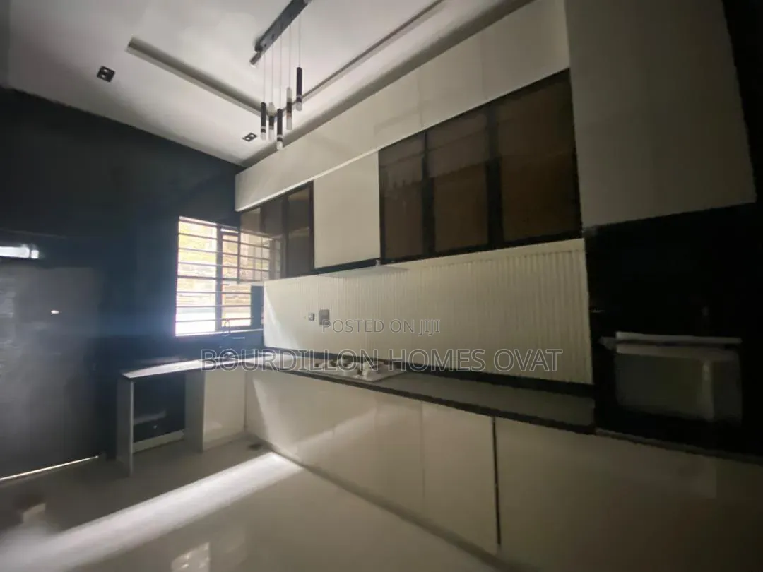 4bdrm Duplex in Ikate Lekki Lagos for rent in Ikate