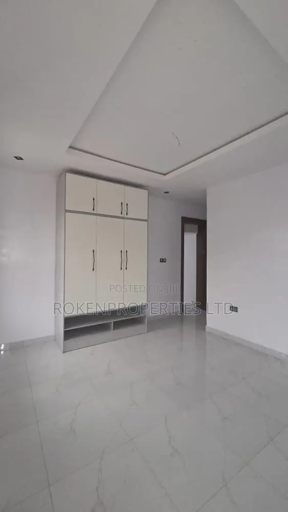 4bdrm Duplex in Calton Gate Gra, Akobo for sale in Akobo