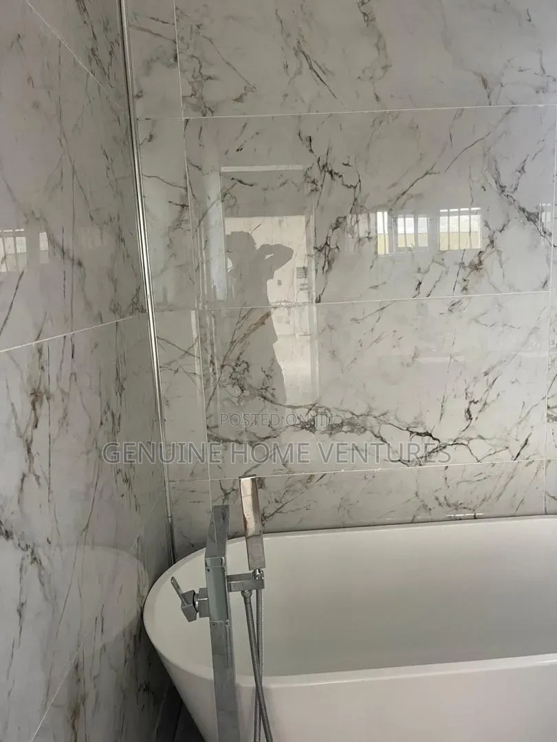 6bdrm House in Lekki Phase One for sale in Lekki Phase 1