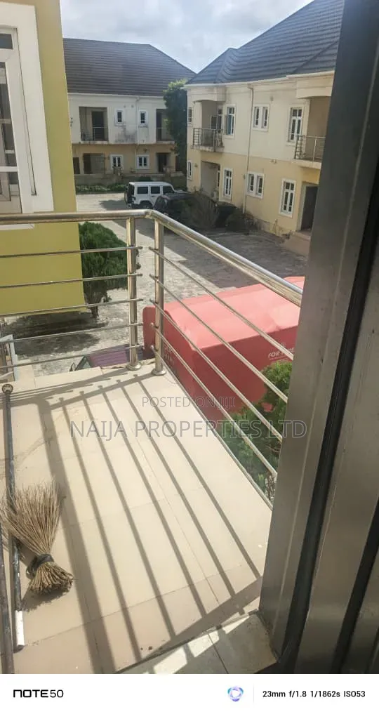1bdrm Shared Apartment in Orchid, Ikota for rent in Ikota