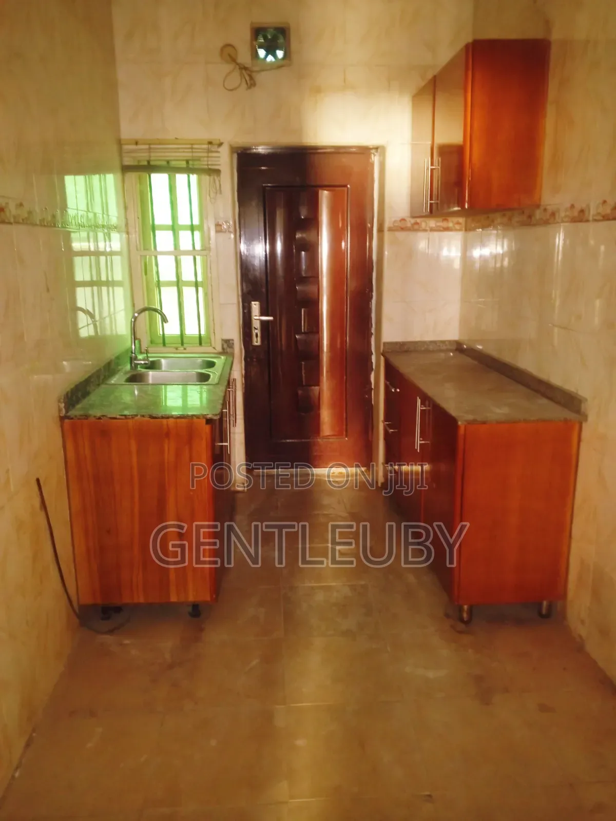 4bdrm Apartment in Off Freedom Way, Lekki Phase 1 for rent in Lekki Phase 1