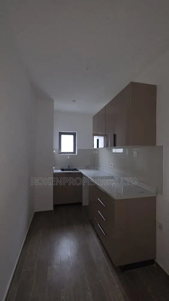 4bdrm Duplex in Kolapo-Ishola Gra, Akobo for sale in Akobo