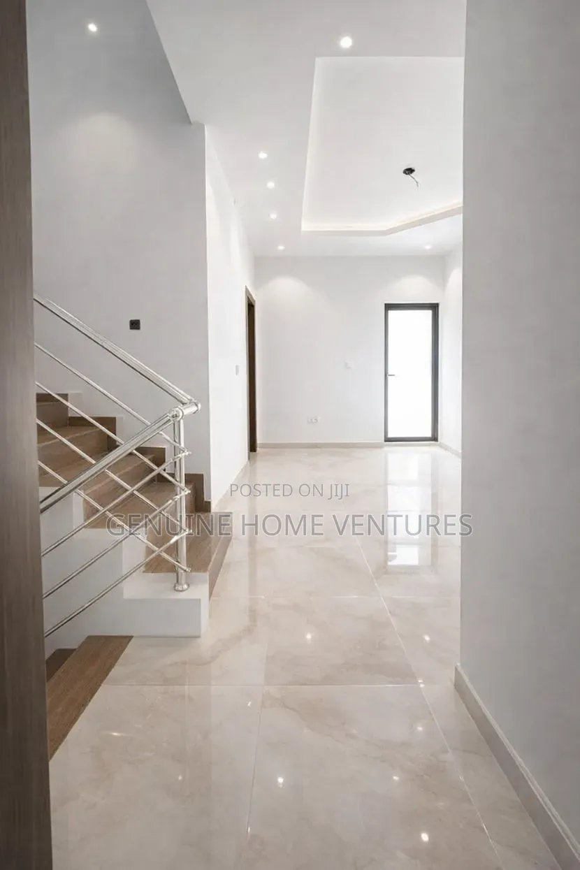 4bdrm Duplex in Ikate for sale in Ikate