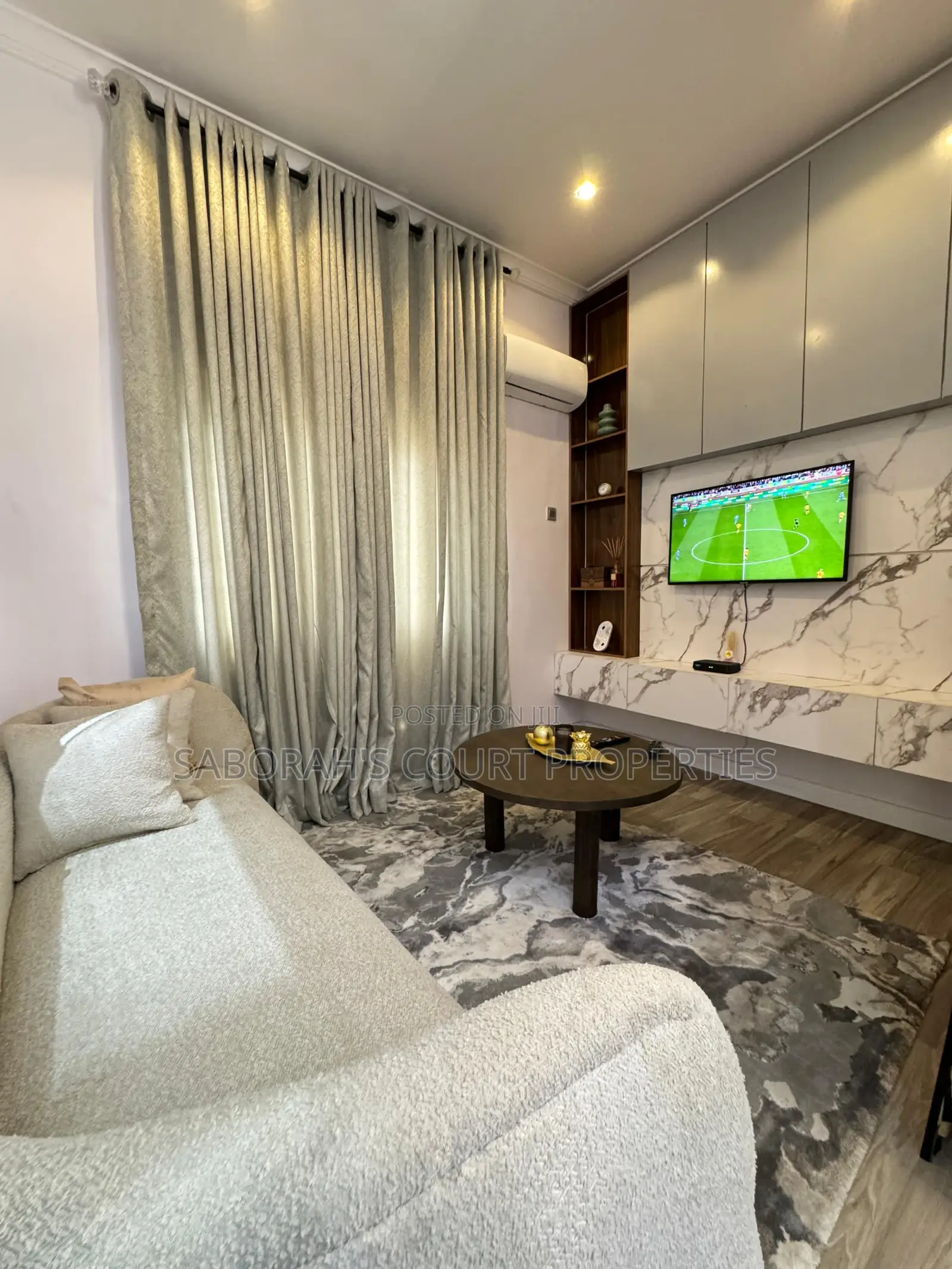 Furnished 3bdrm Townhouse / Terrace in Lekki Phase 1 for rent in Lekki Phase 1