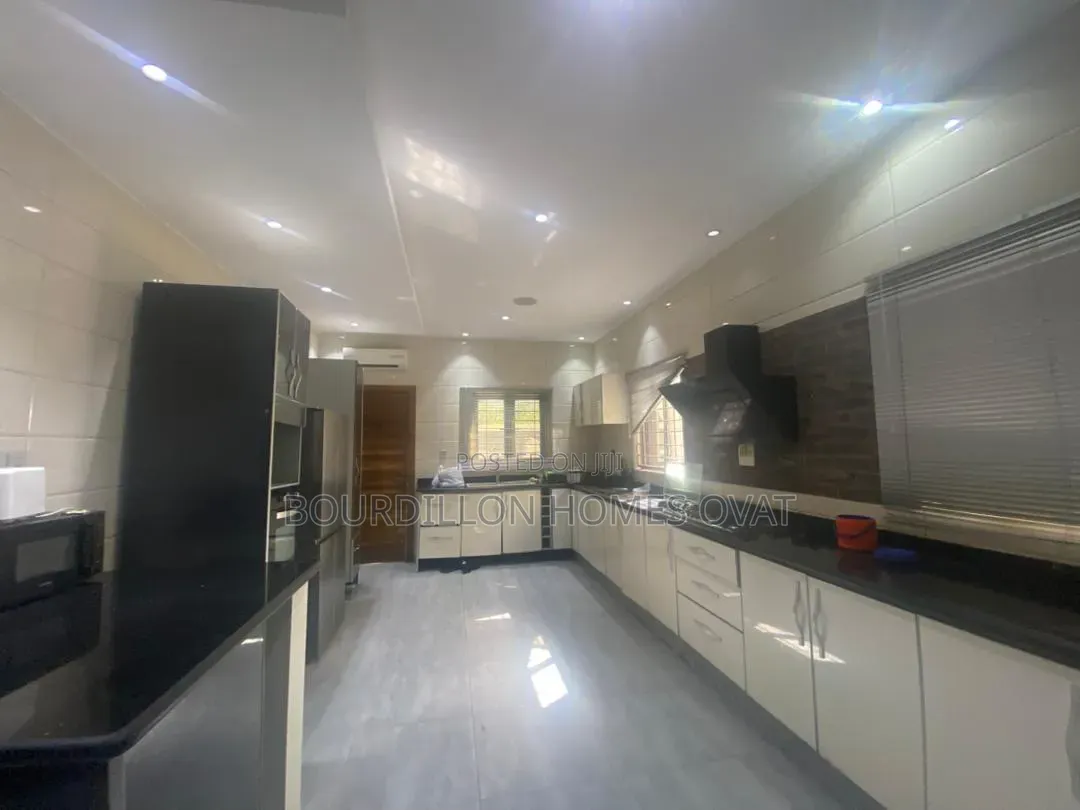 Furnished 5bdrm Duplex in Megamound Estate for rent in Ikota