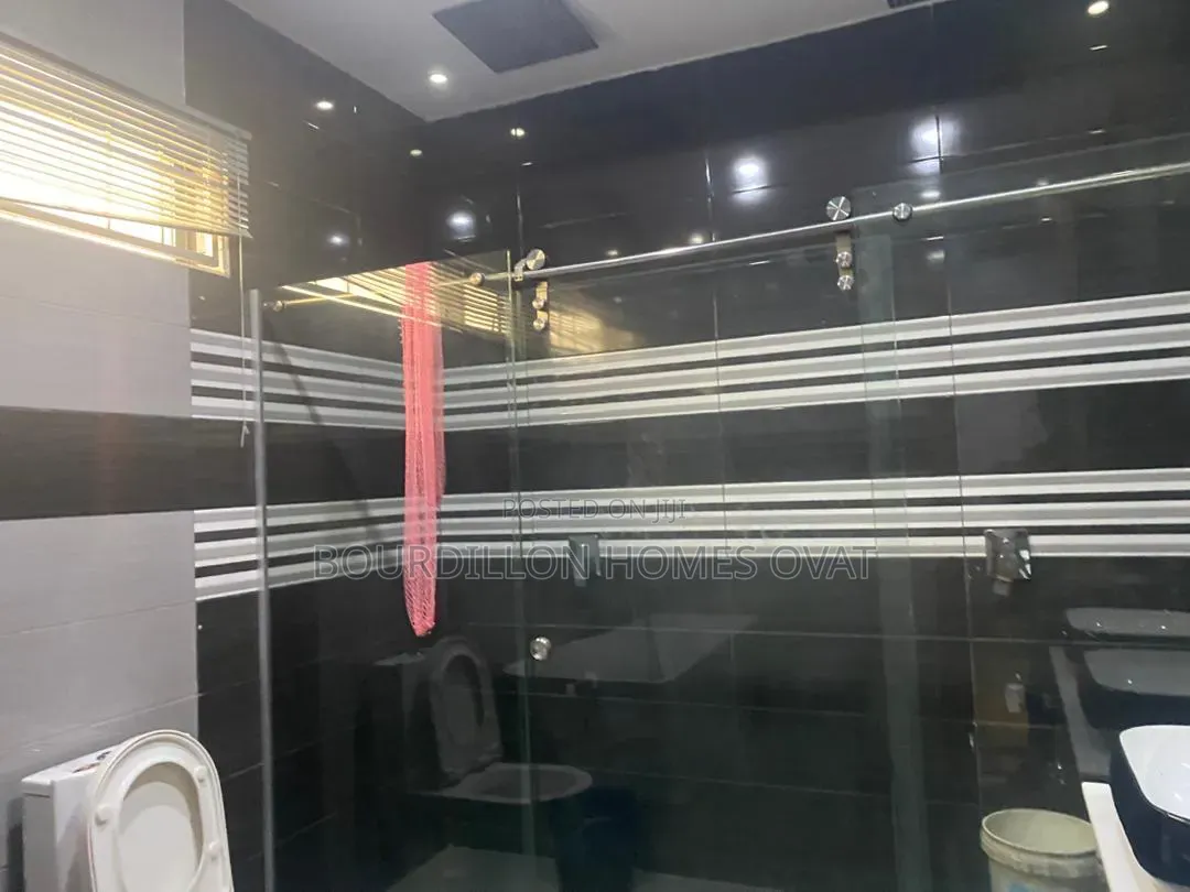 Furnished 5bdrm Duplex in Megamound Estate for rent in Ikota