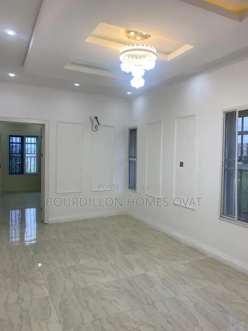 4bdrm Duplex in Megamound Estate, Ikota for rent in Ikota