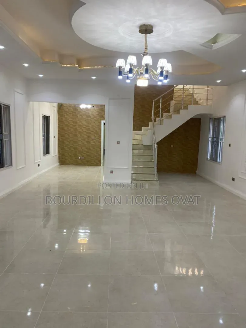 4bdrm Duplex in Megamound Estate, Ikota for rent in Ikota