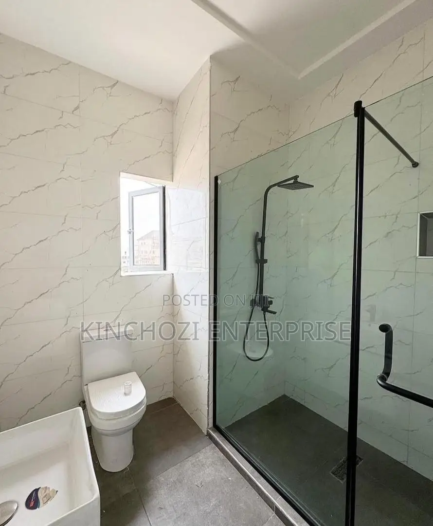 3bdrm Duplex in Rockvale Manors, Zone B for rent in Zone B
