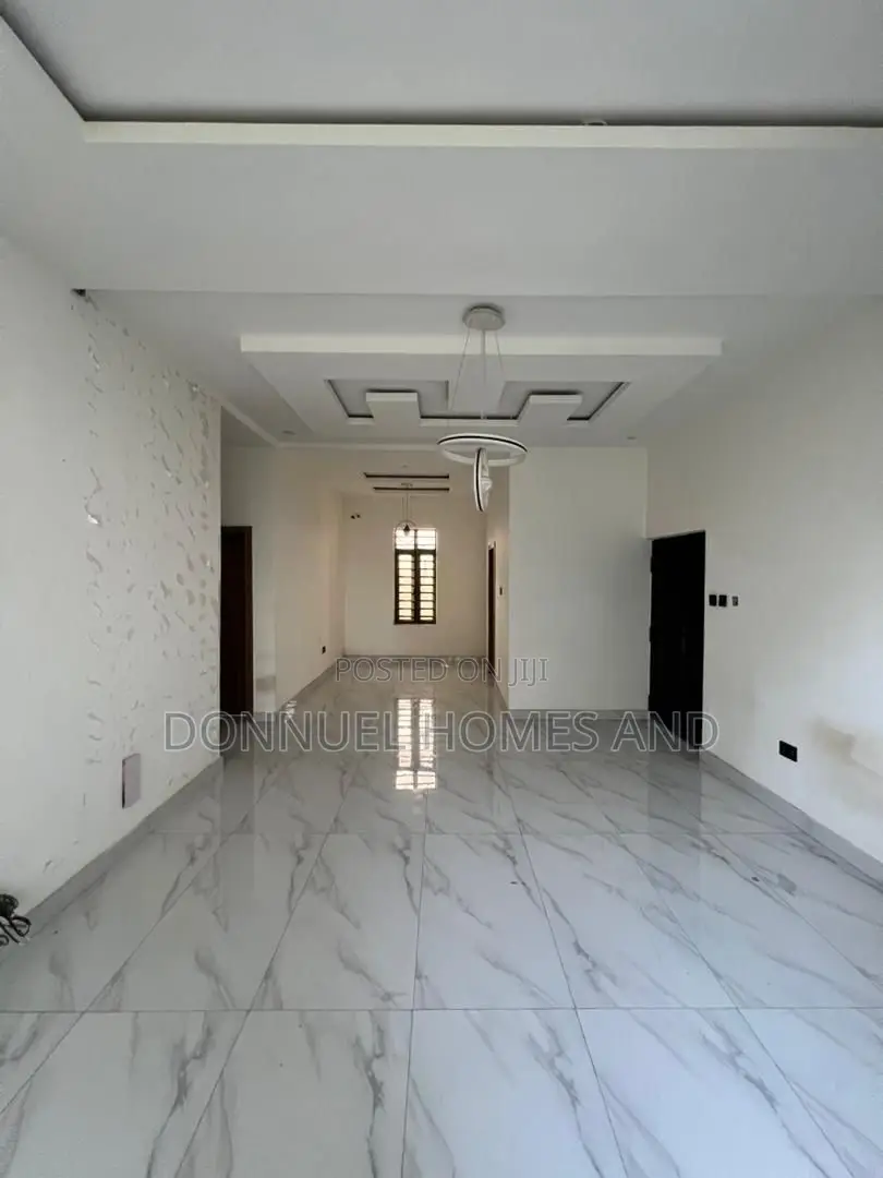 2bdrm Apartment in Off Lekki-Epe Expressway for rent in Off Lekki-Epe Expressway