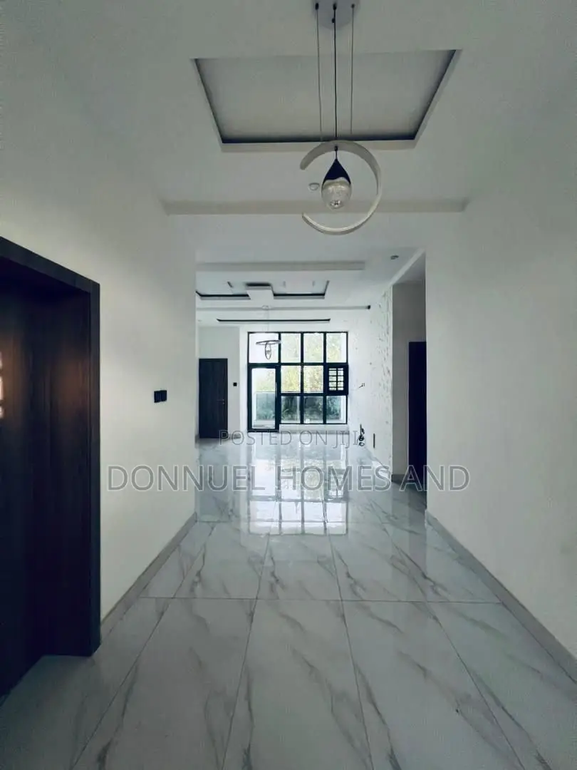 2bdrm Apartment in Off Lekki-Epe Expressway for rent in Off Lekki-Epe Expressway