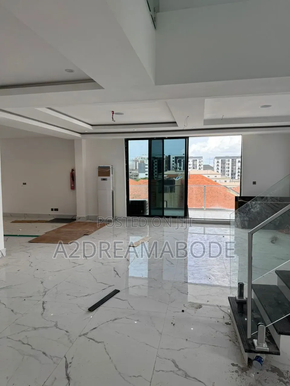 4bdrm Maisonette in Banana Island Road for sale in Banana Island