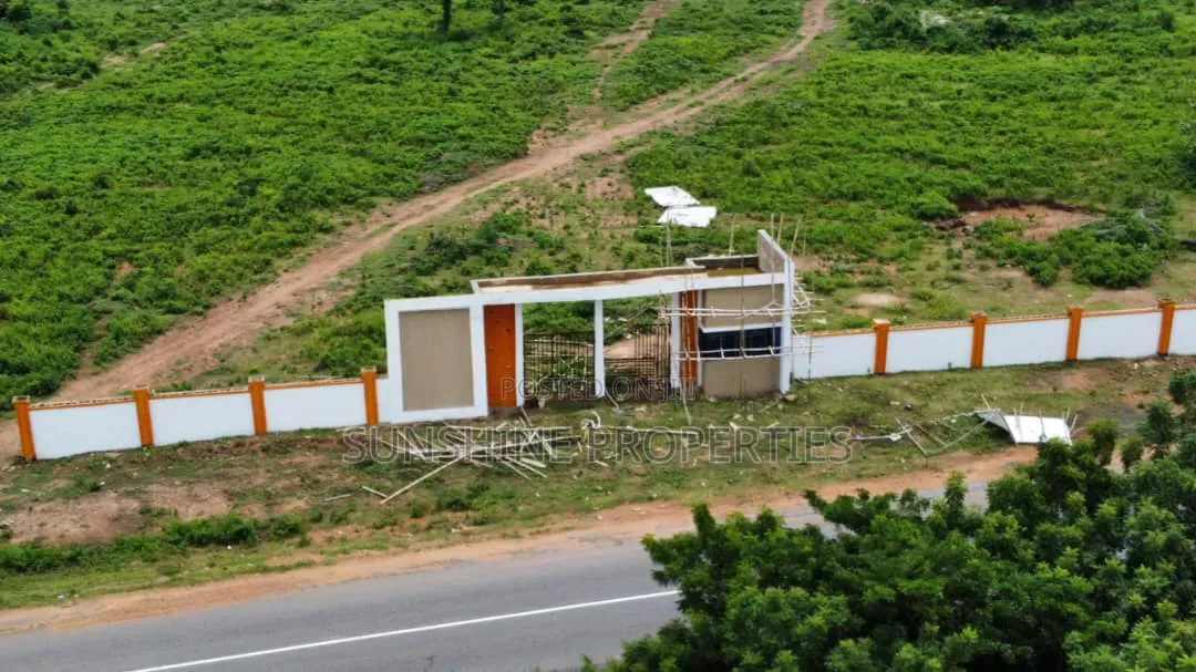A Cofo Land in Ibadan for Sale in Moniya