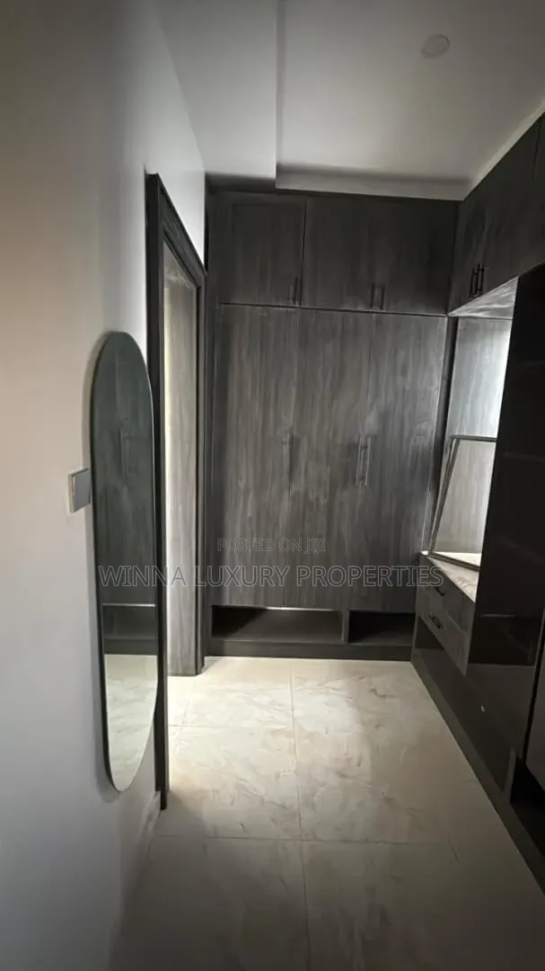 5bdrm Townhouse/Terrace in Life Camp, A.A Rano for sale in Life Camp