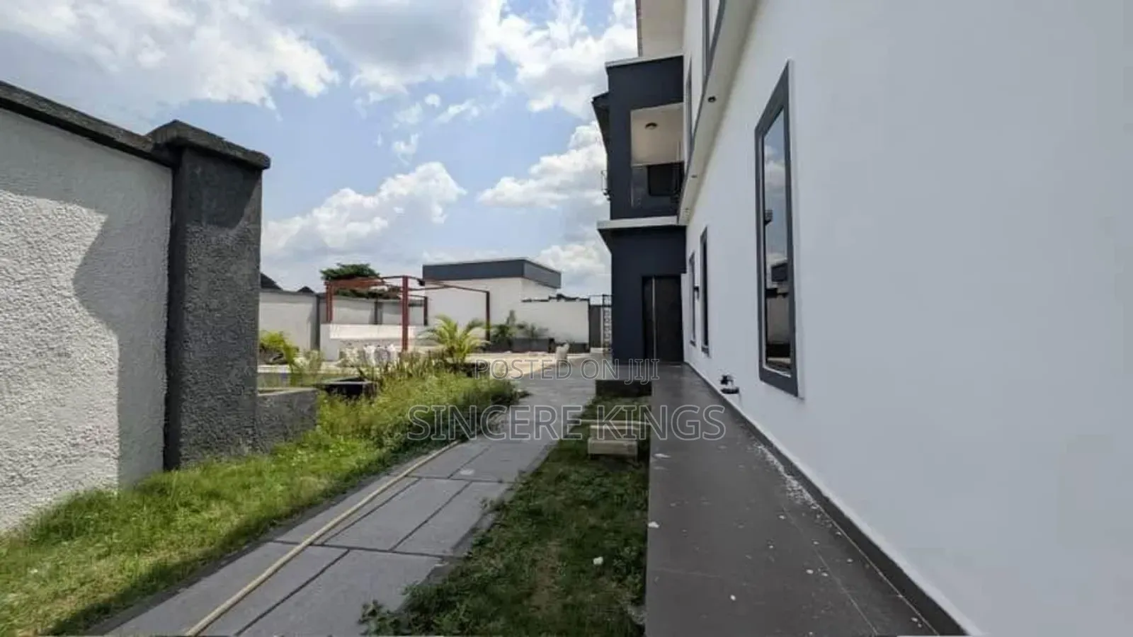 5 Bedroom Duplex With Bq in Uyo