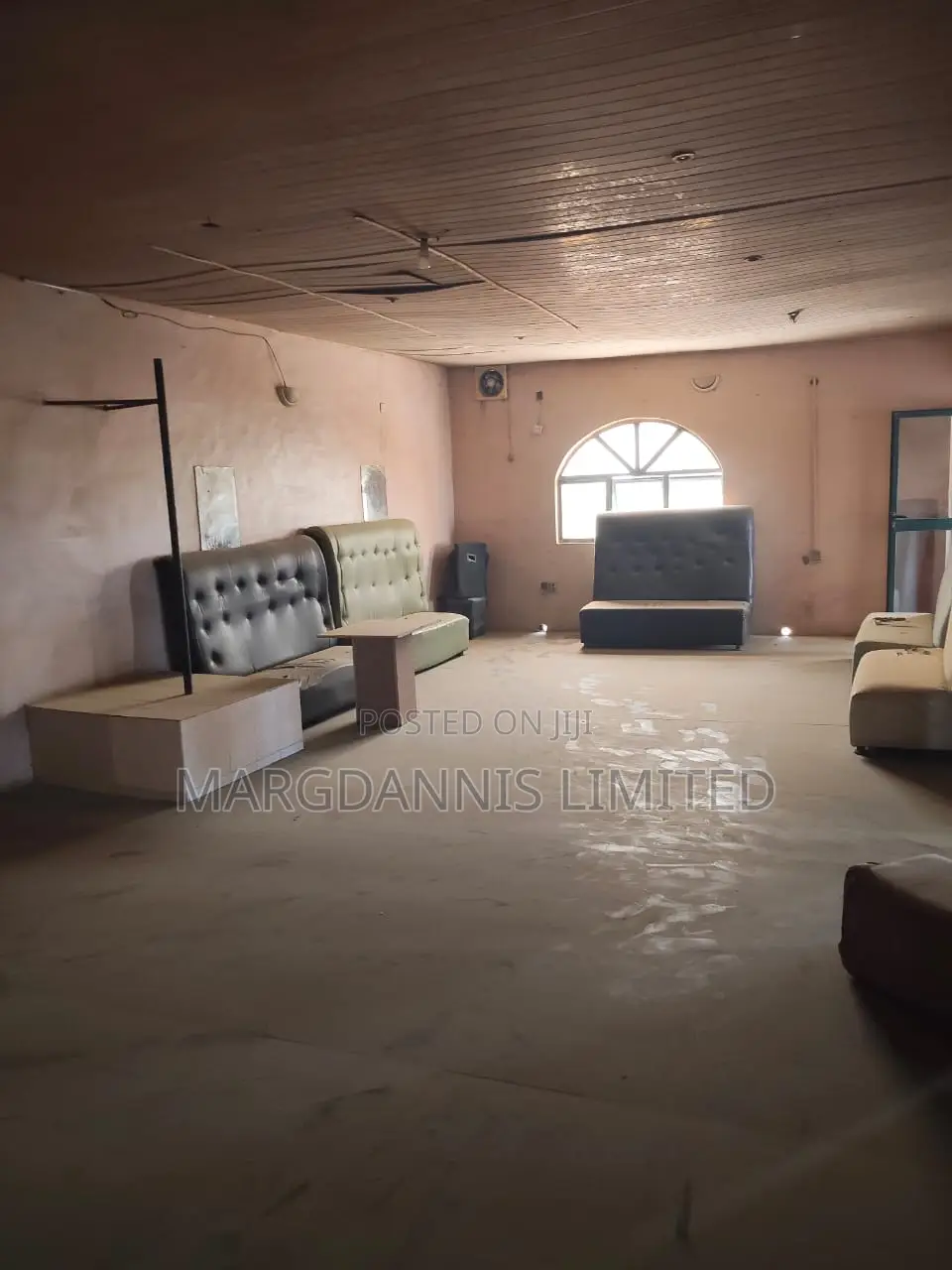 For Sale, 22 Rooms Hotel at Ibeshe, Ikorodu in Ibeshe / Ikorodu