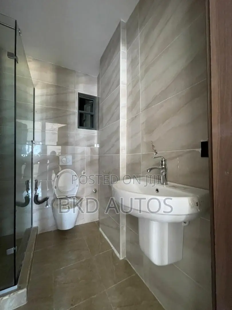 2bdrm Apartment in Ikate for sale in Ikate