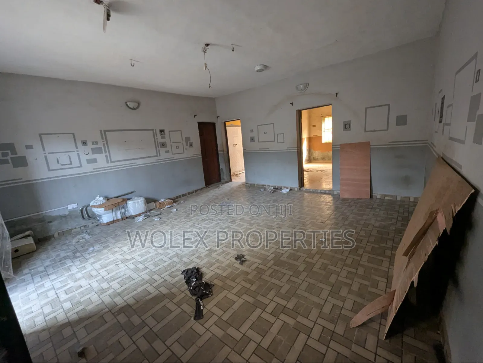 Furnished 2bdrm Block of Flats in Ike - Anobi, Baruwa, Egbeda for rent in Egbeda