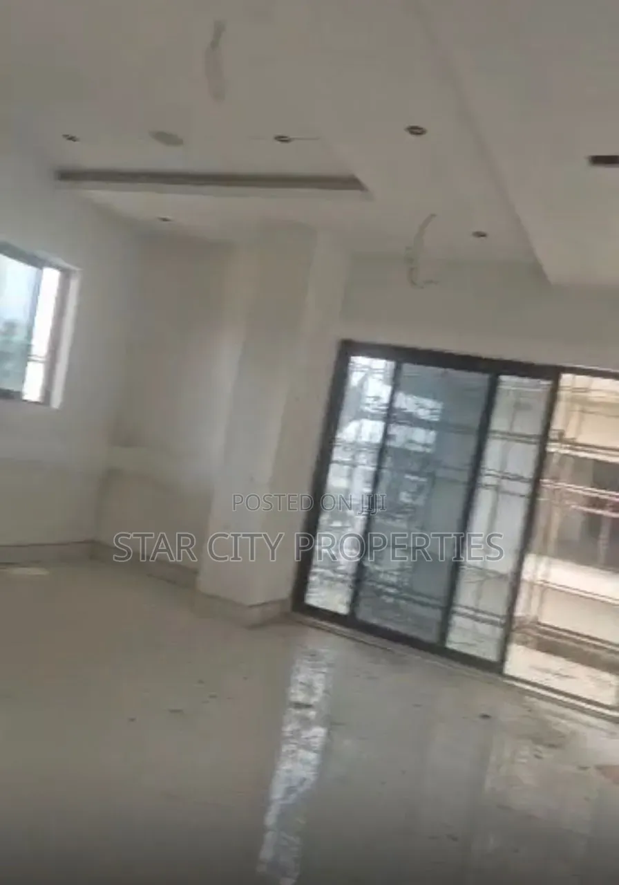 4bdrm Maisonette in Milverton, Old Ikoyi for sale in Old Ikoyi