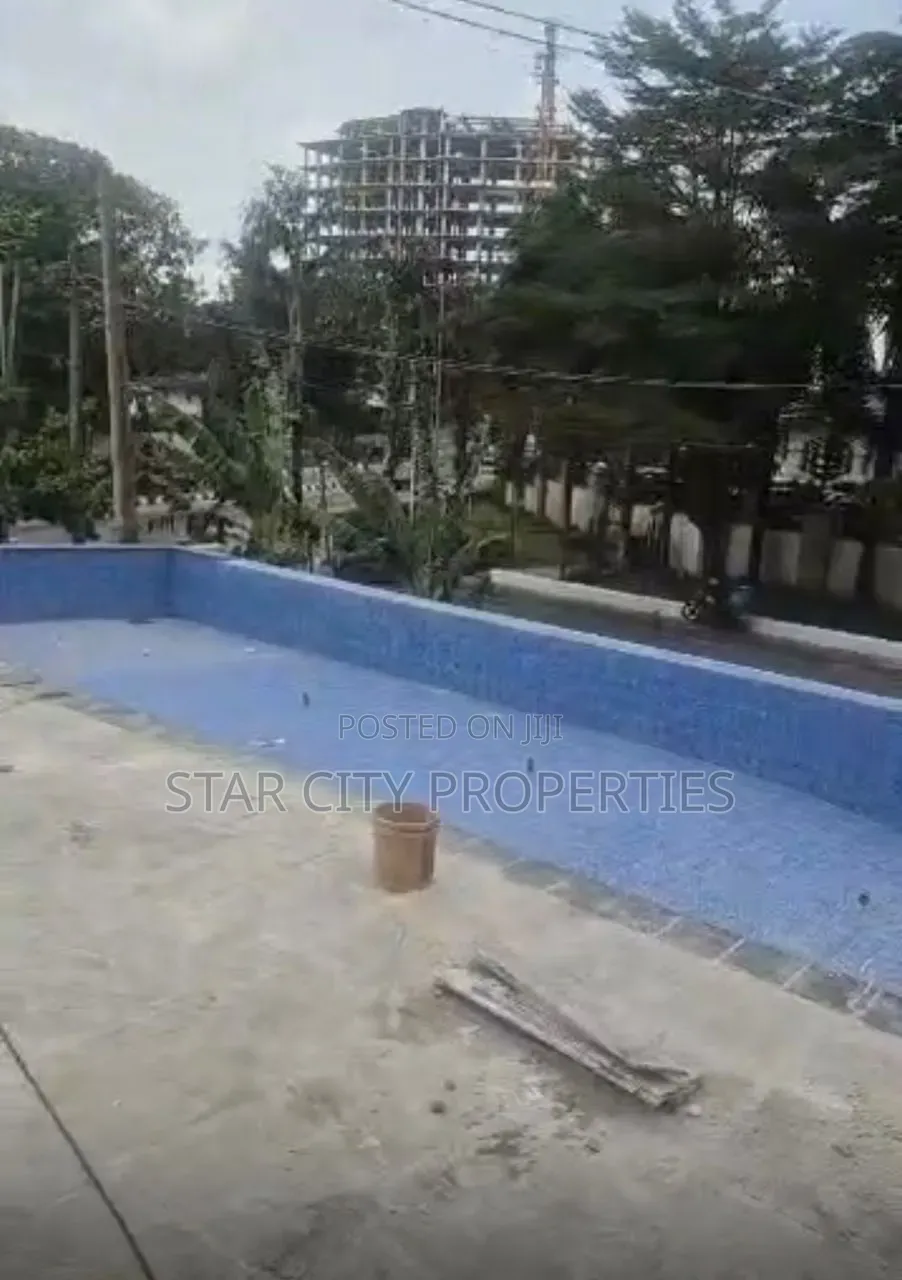 4bdrm Maisonette in Milverton, Old Ikoyi for sale in Old Ikoyi
