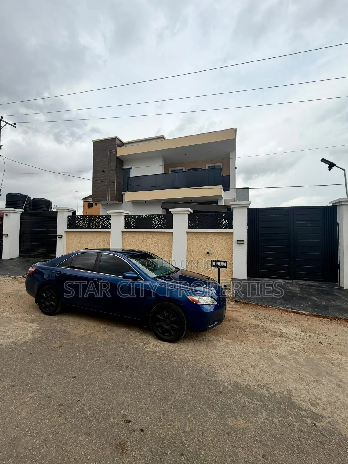4bdrm Duplex in Ogba for sale in Aguda / Ogba