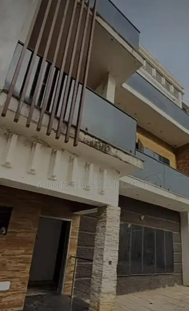 5bdrm Duplex in Wuye for sale in Wuye
