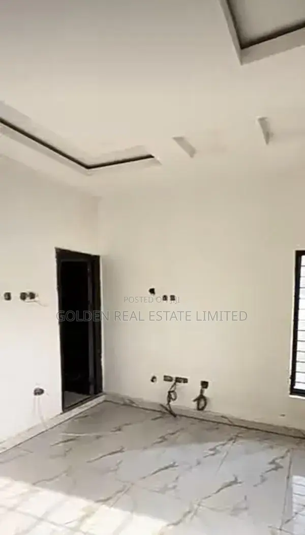5bdrm Duplex in Wuye for sale in Wuye